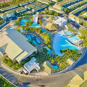 https://lacqua-diroma-cn-go.caldasnovashotels.com